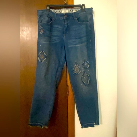 Vintage America Blues Women's Gratia Bestie Boyfriend Jeans - Distressed Denim With 5 Pockets & Cuffed Hem, 27" Inseam - View #4